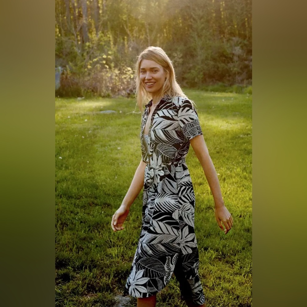 Farm Rio dress Large Anthropologie Adonidia Black & White Tropical Print